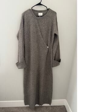 NWT Inayah Taupe Knit Wrap Sweater Dress Long Sleeve Minimalist Size Small